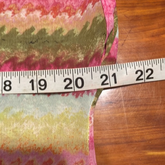 Small Lilypad cold shoulder pink ombré round neck B louse tunic top - Picture 14 of 16